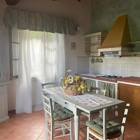 Nibbiano Landhaus *