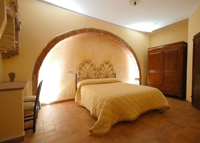 Nibbiano Landhaus *
